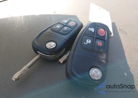 2006 Jaguar S-Type 3.0L V6 from USA, damaged, VIN SAJWA01A36FN52663